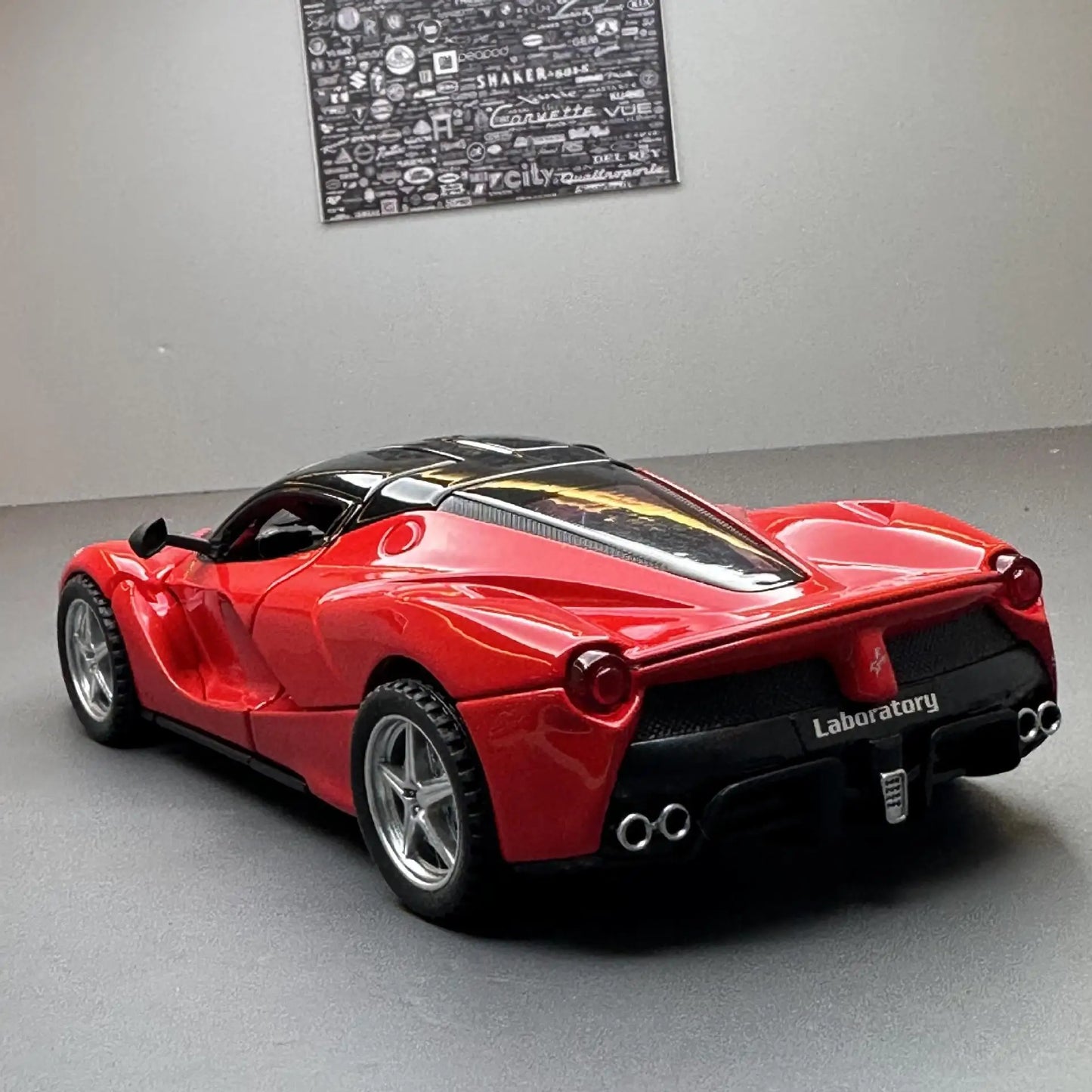 Ferrari laferrari miniature