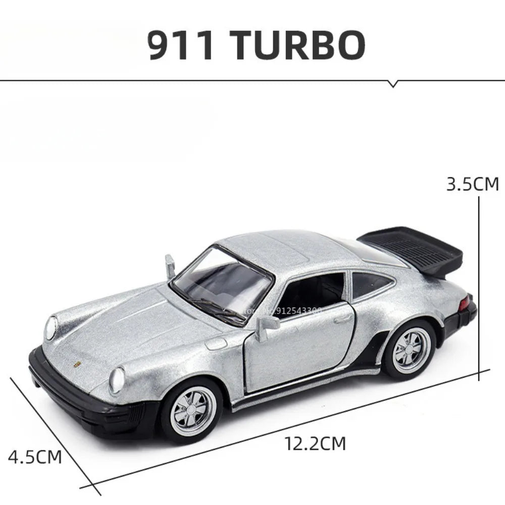 Porsche 911 Turbo 1/36 in miniatura in scala