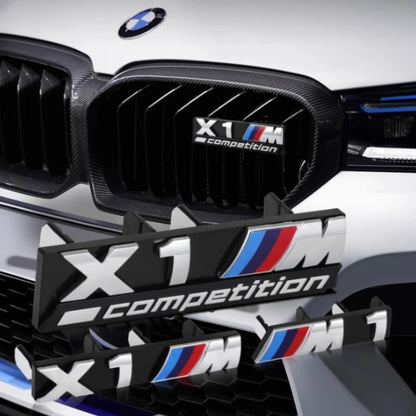 Emblema de la parrilla delantera de competición BMW XM