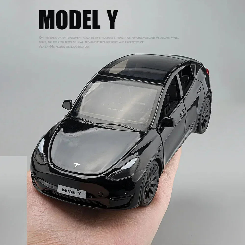 1/24 Scala Tesla Model Y Diecast