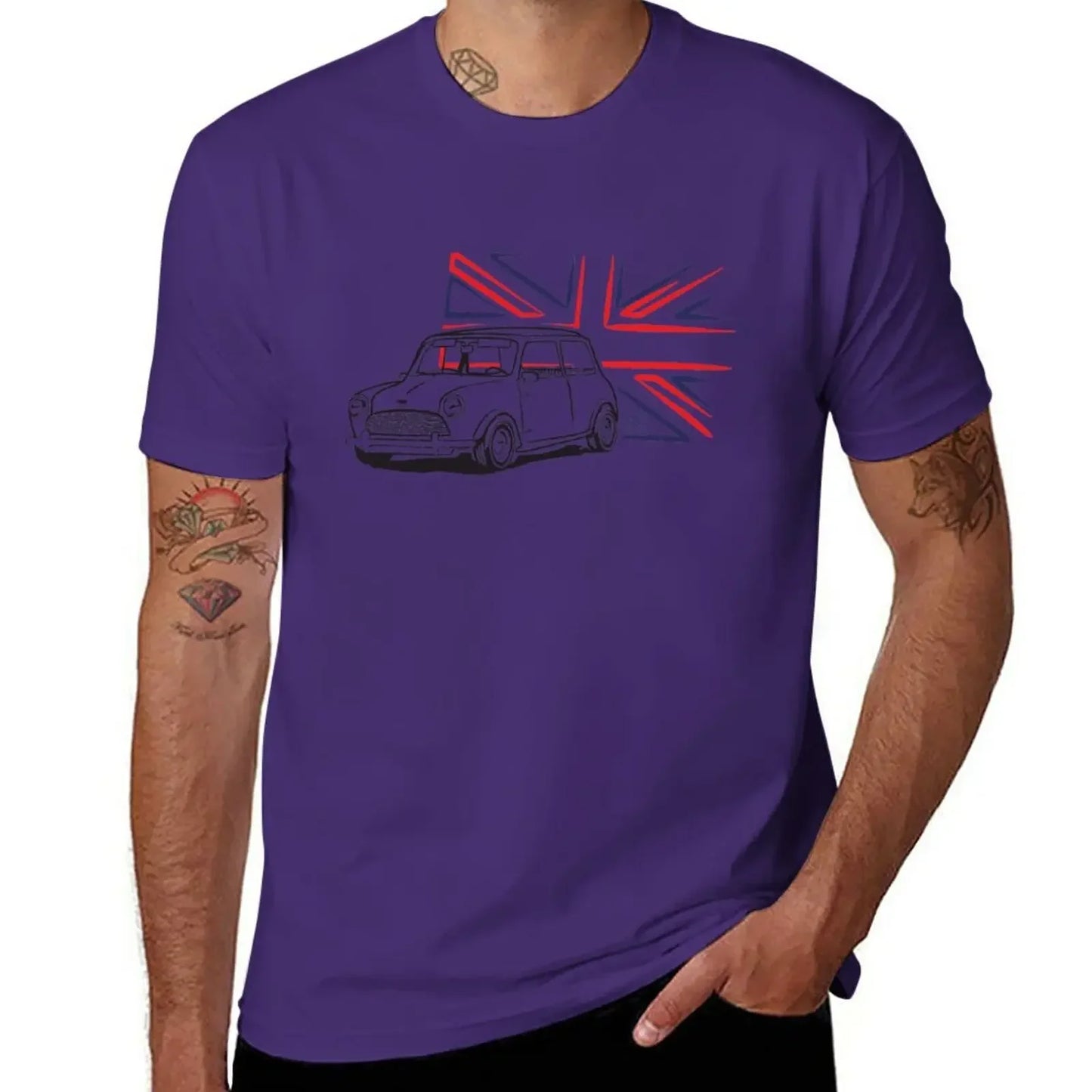 Klassischer Mini Cooper mit Großbritannien Flaggen-T-Shirt